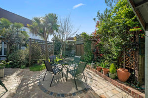 Photo 29- click for photo gallery